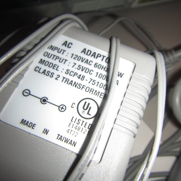 AverMedia AVerKey iMicro PC/Mac-to-TV Video Display Converter - Picture 9 of 12